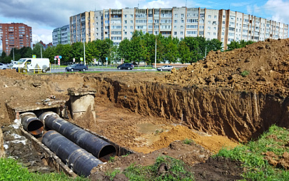 Продолжаем реконструкцию теплосетей по инвестпрограмме. На проспекте Маркса работаем на трех участках.